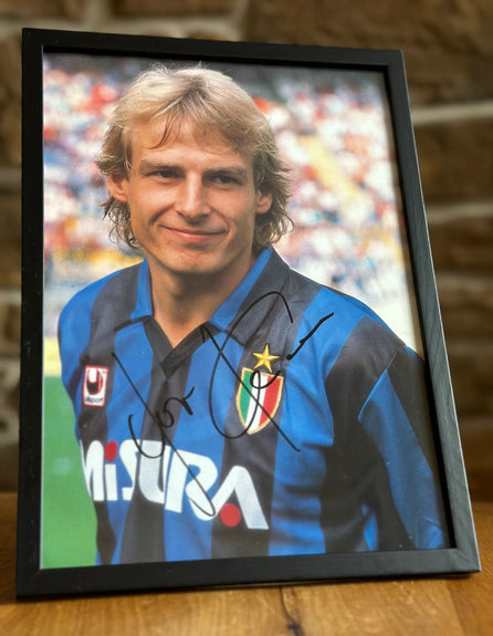 Jürgen Klinsmann<br>Inter Mailand<br>Original signiertes Foto im Rahmen<br>20 x 30 cm
